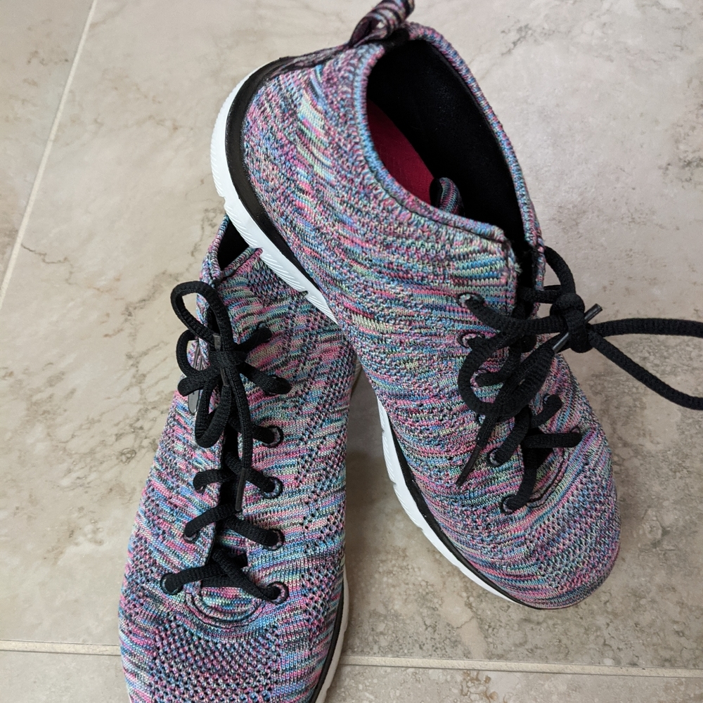 COPY - SKECHERS AIR COOL MEMORY FOAM HIGHTOP SNEAKERS
